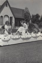 Betty & Charlotte Zelkowitz on a float